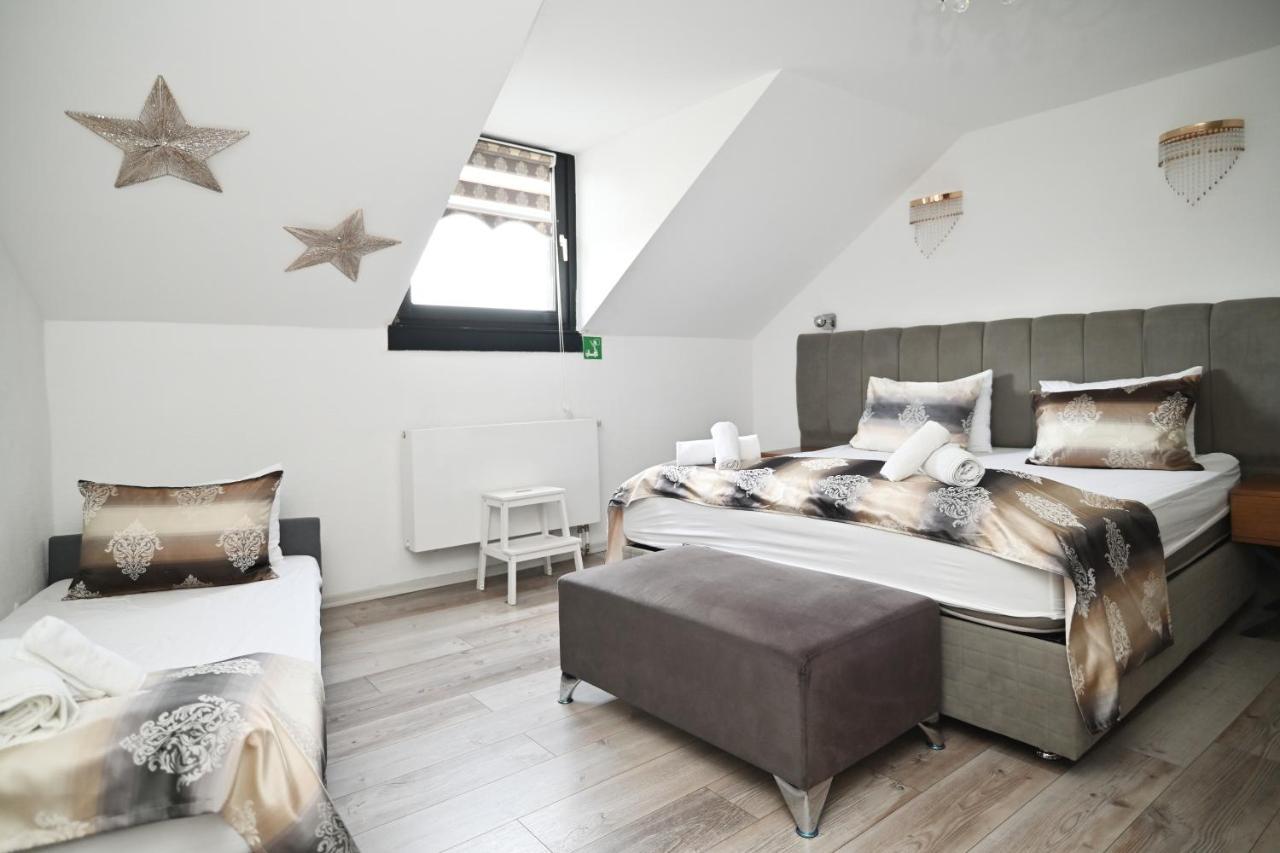 Ferienwohnung&Aparts By Kispet Group Hotels In Oberhausen 奥伯豪森 外观 照片